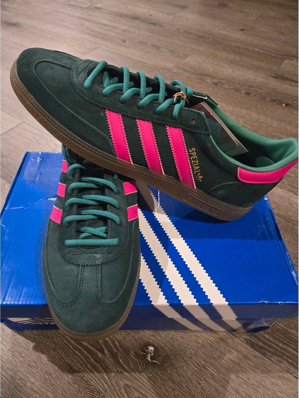 adidas Handball Spezial HQ7269 Mens Size 11 Ivory Pink Gum New With Box